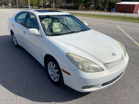2004 Lexus ES 330 for sale at Carprime Outlet LLC in Angier NC