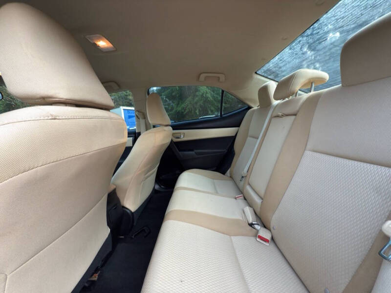 2017 Toyota Corolla LE