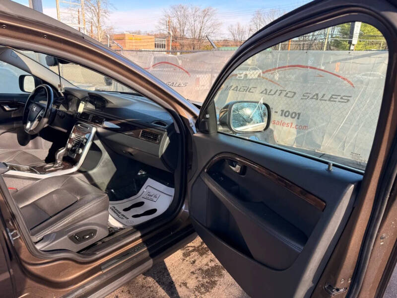 2015 Volvo XC70 T6 Platinum