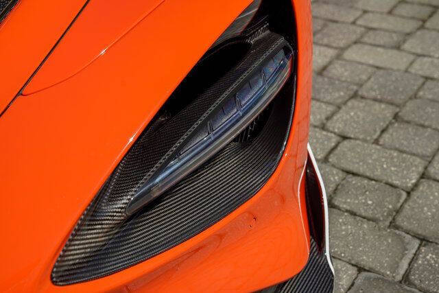 2021 McLaren 765LT