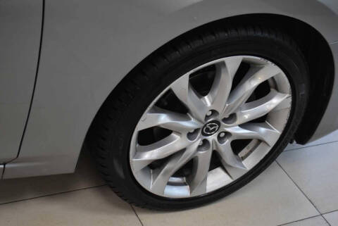 2014 Mazda MAZDA3 s Grand Touring