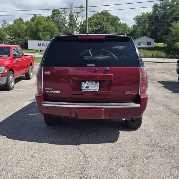 2011 GMC Yukon Denali