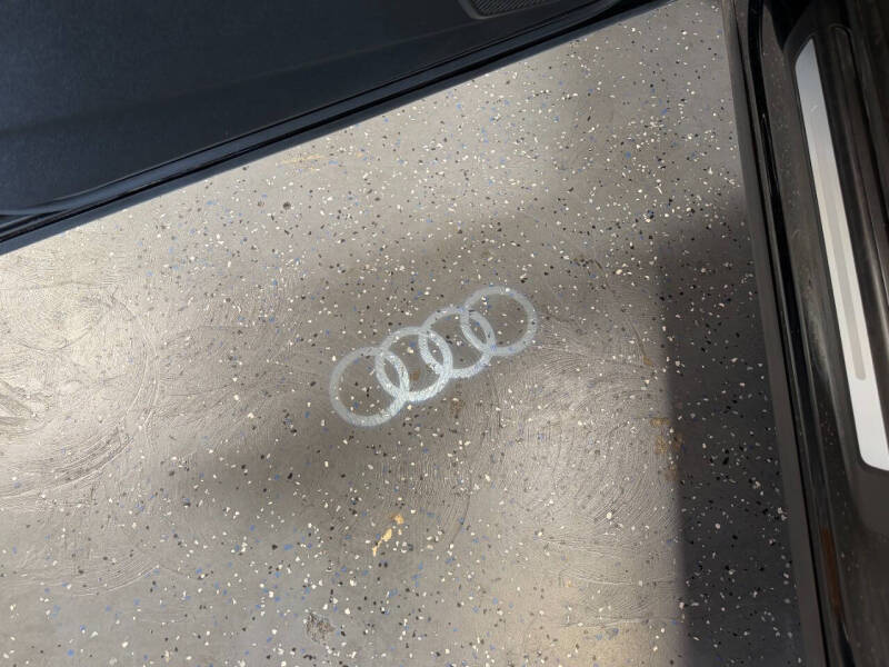 2018 Audi Q5 2.0T quattro Premium Plus