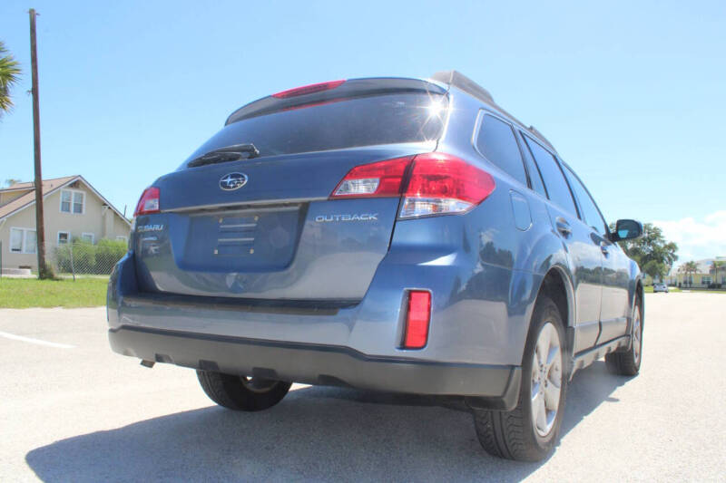 2013 Subaru Outback 2.5i Premium