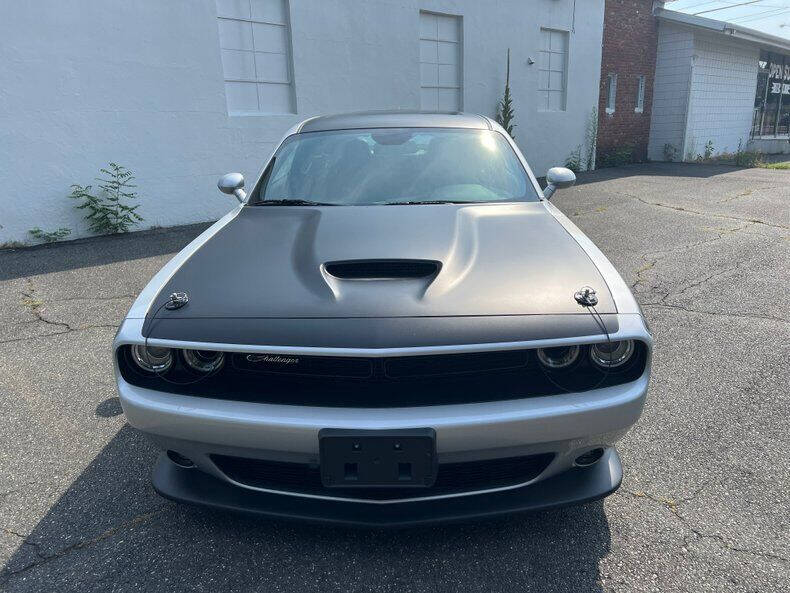 2022 Dodge Challenger