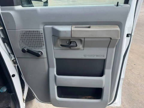 2009 Ford E-Series E-250