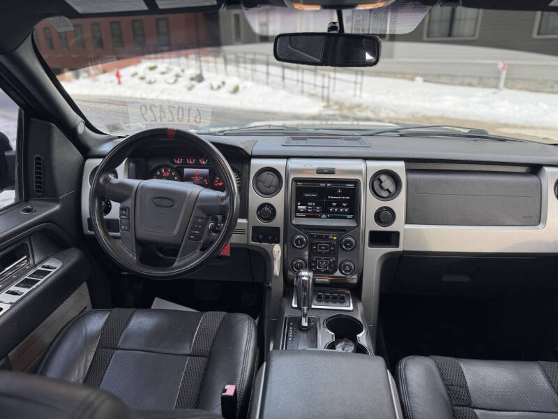 2014 Ford F-150 SVT Raptor