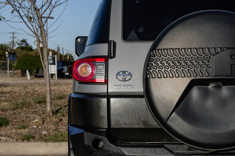 2014 Toyota FJ Cruiser