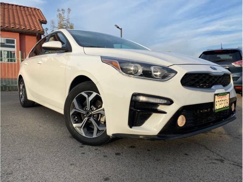 2021 Kia Forte for sale at MADERA CAR CONNECTION in Madera CA