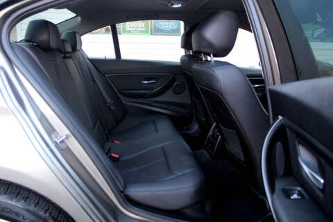 2018 BMW 3 Series 320i xDrive