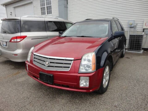 2005 Cadillac SRX for sale at CARZ R US 1 in Heyworth IL