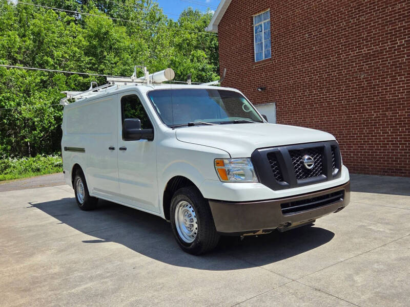 2017 Nissan NV