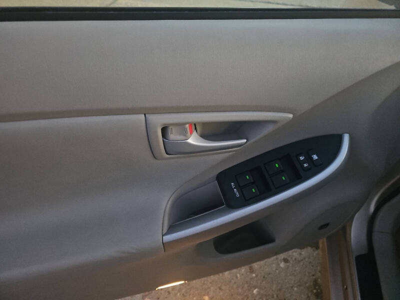 2011 Toyota Prius Three