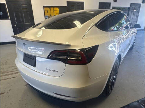 2022 Tesla Model 3 Performance