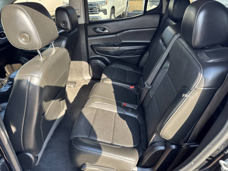 2020 GMC Acadia SLT