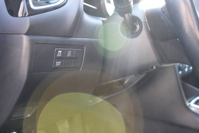 2015 Mazda MAZDA3 i Touring