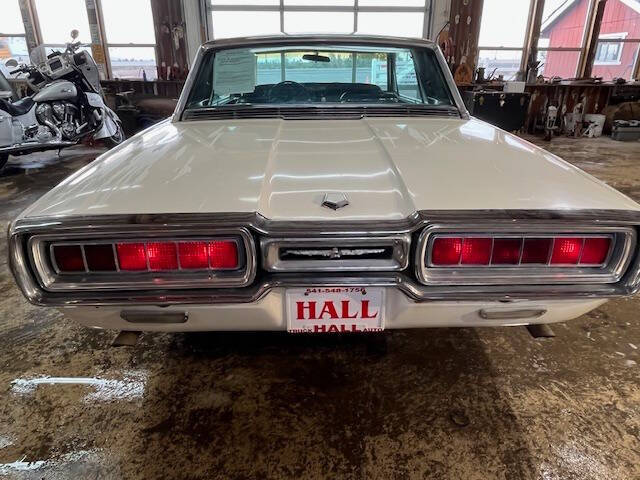 1965 Ford Thunderbird