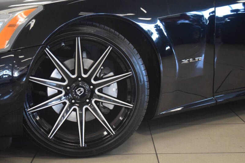 2005 Cadillac XLR