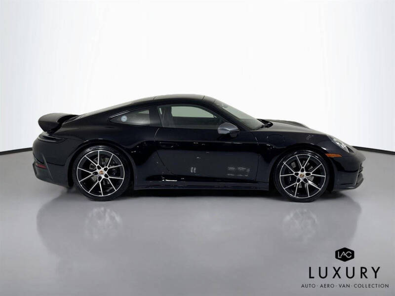2025 Porsche 911 Carrera T