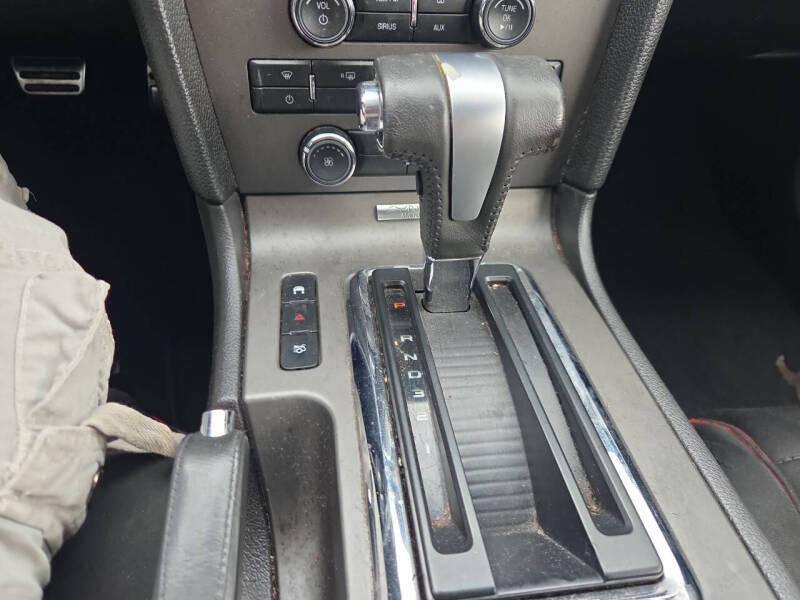 2010 Ford Mustang V6