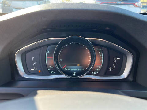 2015 Volvo V60 T5 Drive-E Premier