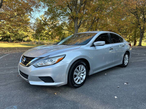 2017 Nissan Altima for sale at Auto Nest in Rockville MD