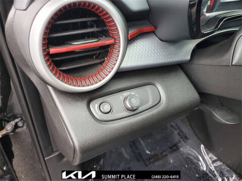 2024 Chevrolet Trax RS