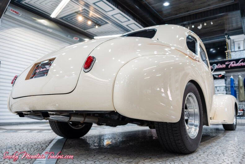 1940 Chevrolet Deluxe