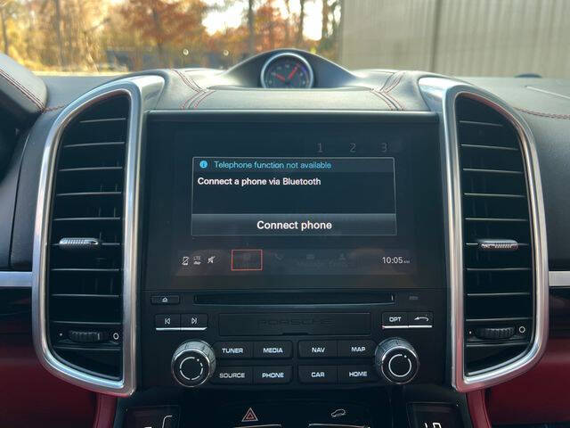 2018 Porsche Cayenne Platinum Edition