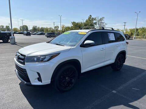 2019 Toyota Highlander for sale at White's Honda Toyota of Lima in Lima OH