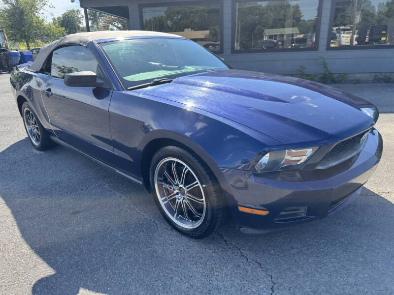 2012 Ford Mustang V6