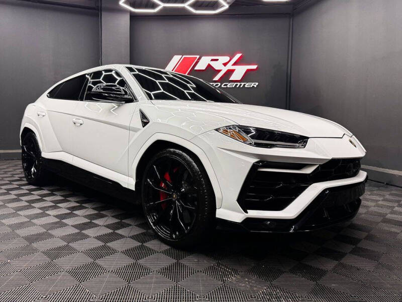 2022 Lamborghini Urus
