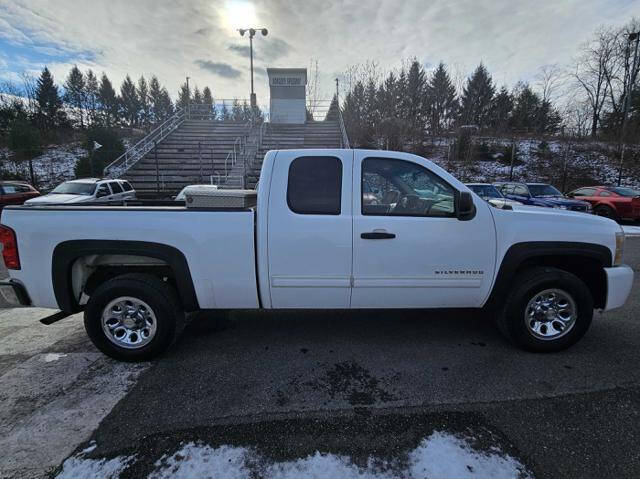 2011 Chevrolet Silverado 1500 for sale at FUELIN  FINE AUTO SALES INC in Saylorsburg, PA