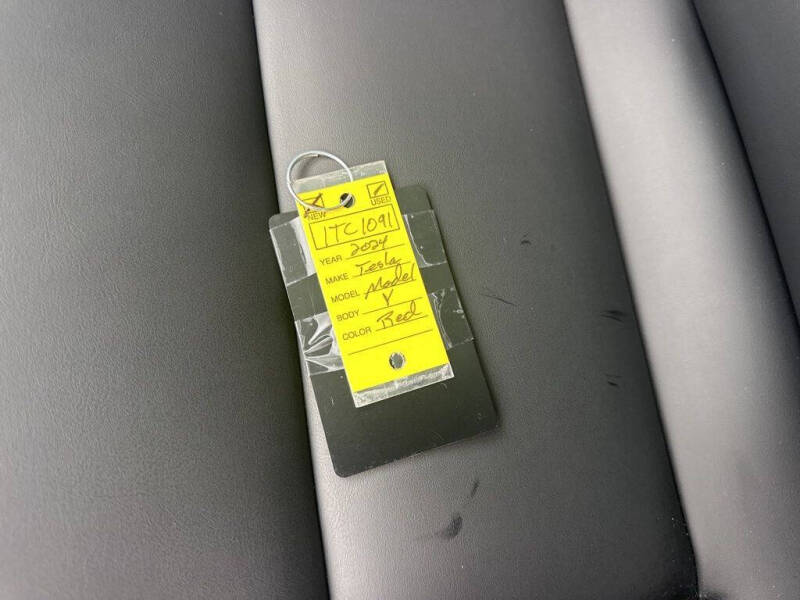 2024 Tesla Model Y Performance