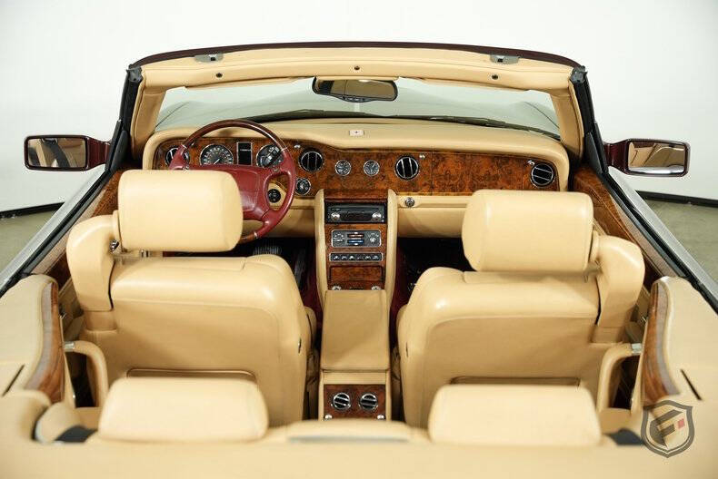 2001 Rolls-Royce Corniche