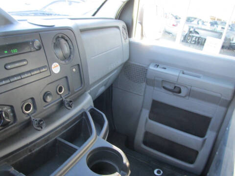 2014 Ford E-Series E-350 SD