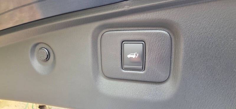 2015 Nissan Pathfinder SL