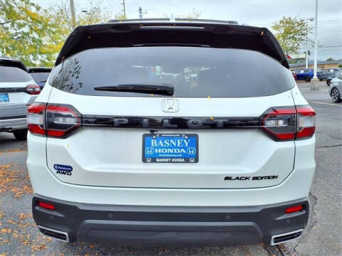 2025 Honda Pilot Black Edition