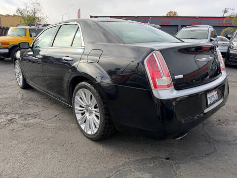 2014 Chrysler 300