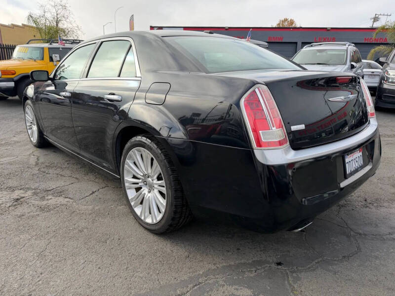 2014 Chrysler 300