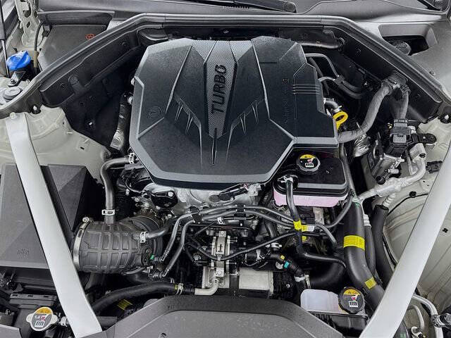 2025 Genesis G70