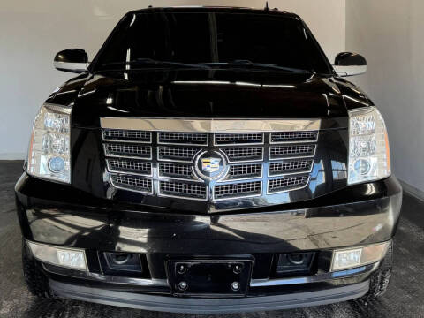 2011 Cadillac Escalade Luxury