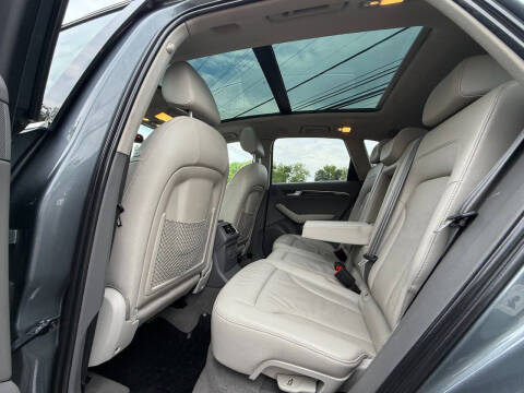 2012 Audi Q5 2.0T quattro Premium Plus