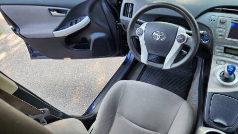 2012 Toyota Prius Two