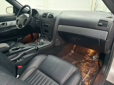 2005 Ford Thunderbird Deluxe