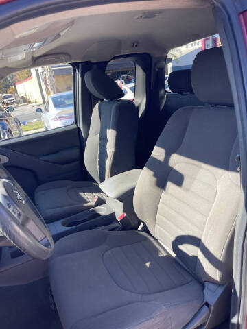 2017 Nissan Frontier S