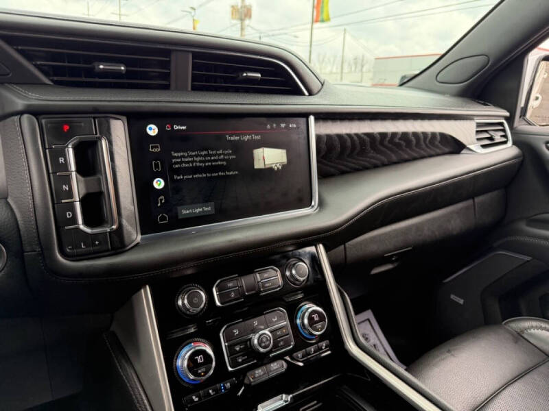 2022 GMC Yukon Denali