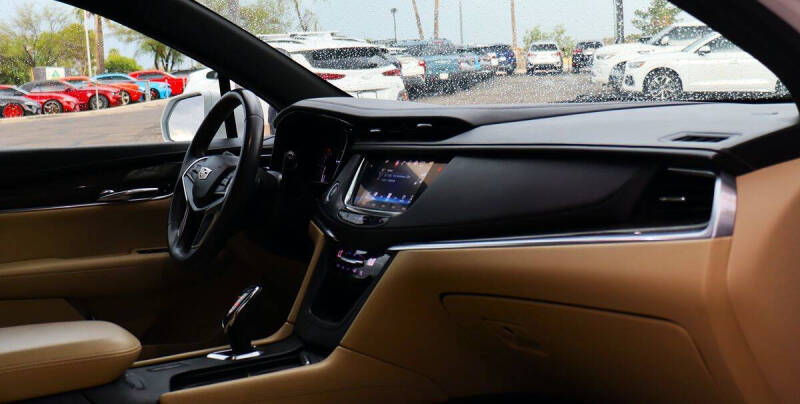 2017 Cadillac XT5