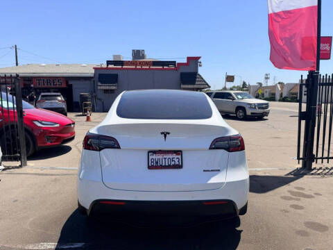 2021 Tesla Model Y Long Range