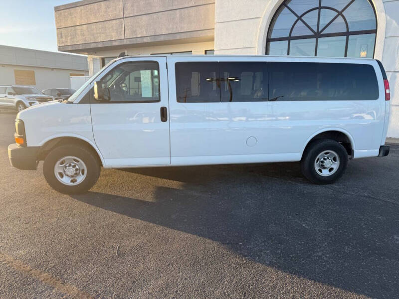 2016 Chevrolet Express LS 3500
